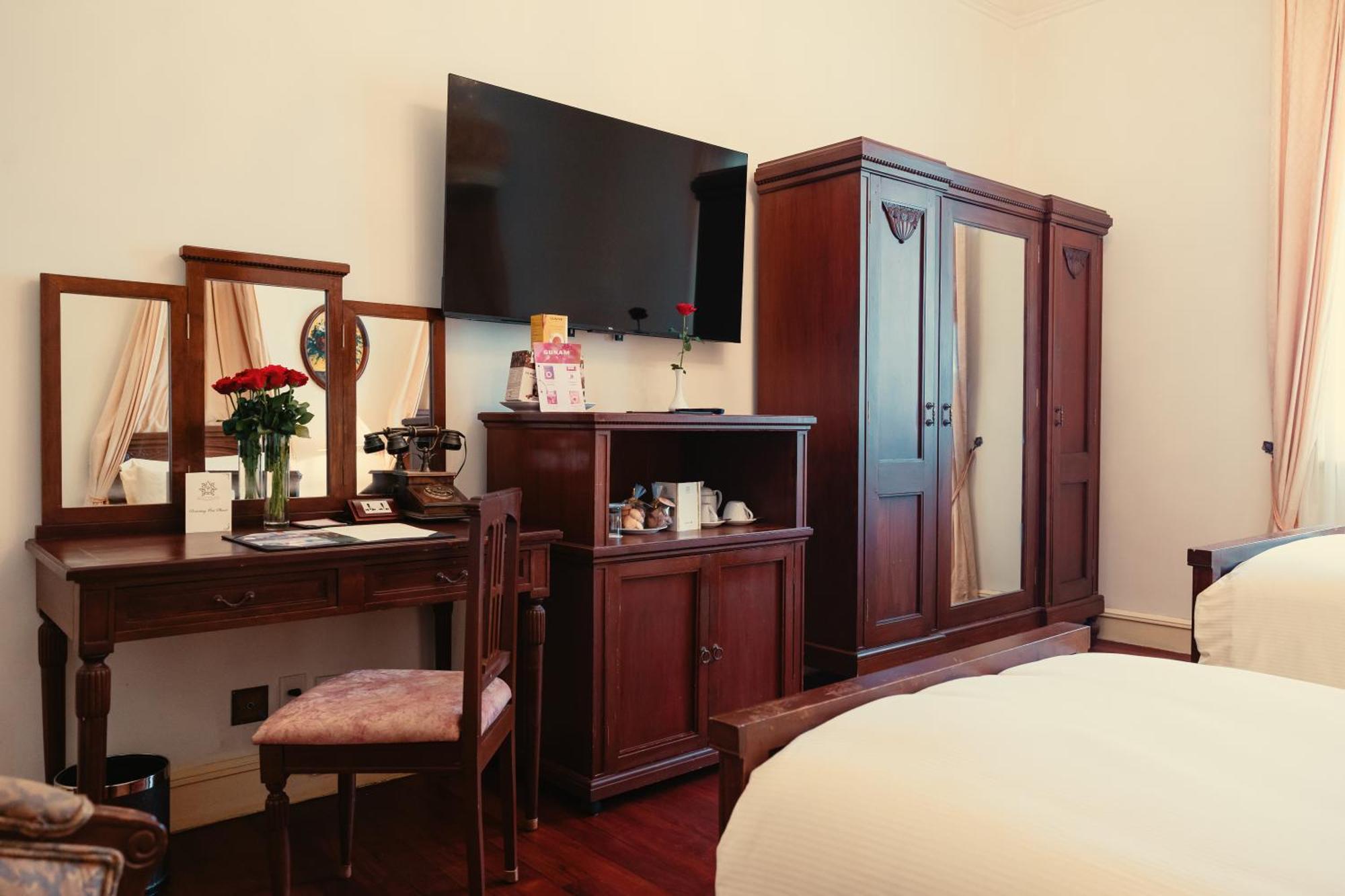 Dalat Palace Heritage Hotel Bagian luar foto