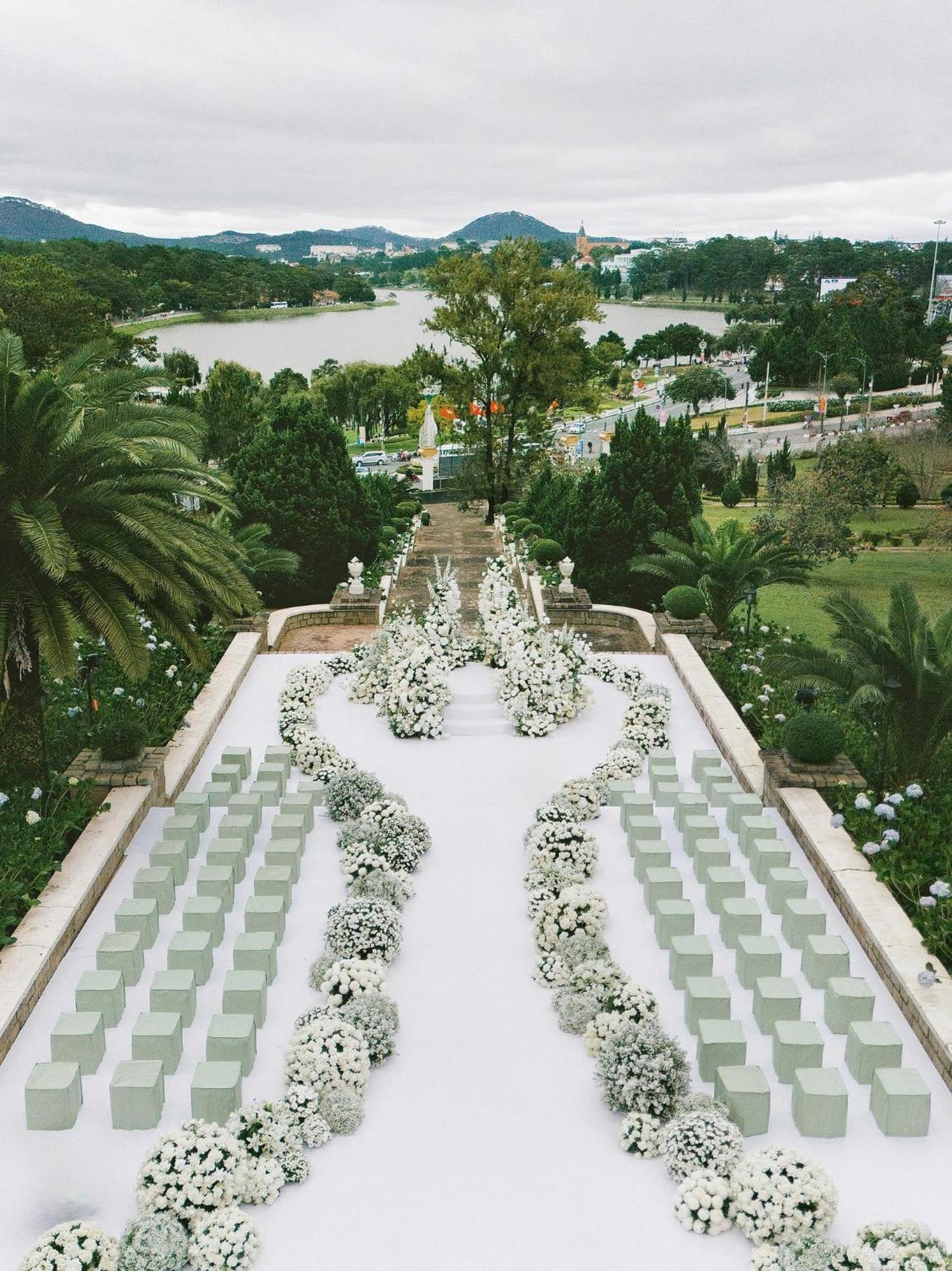 Dalat Palace Heritage Hotel Bagian luar foto