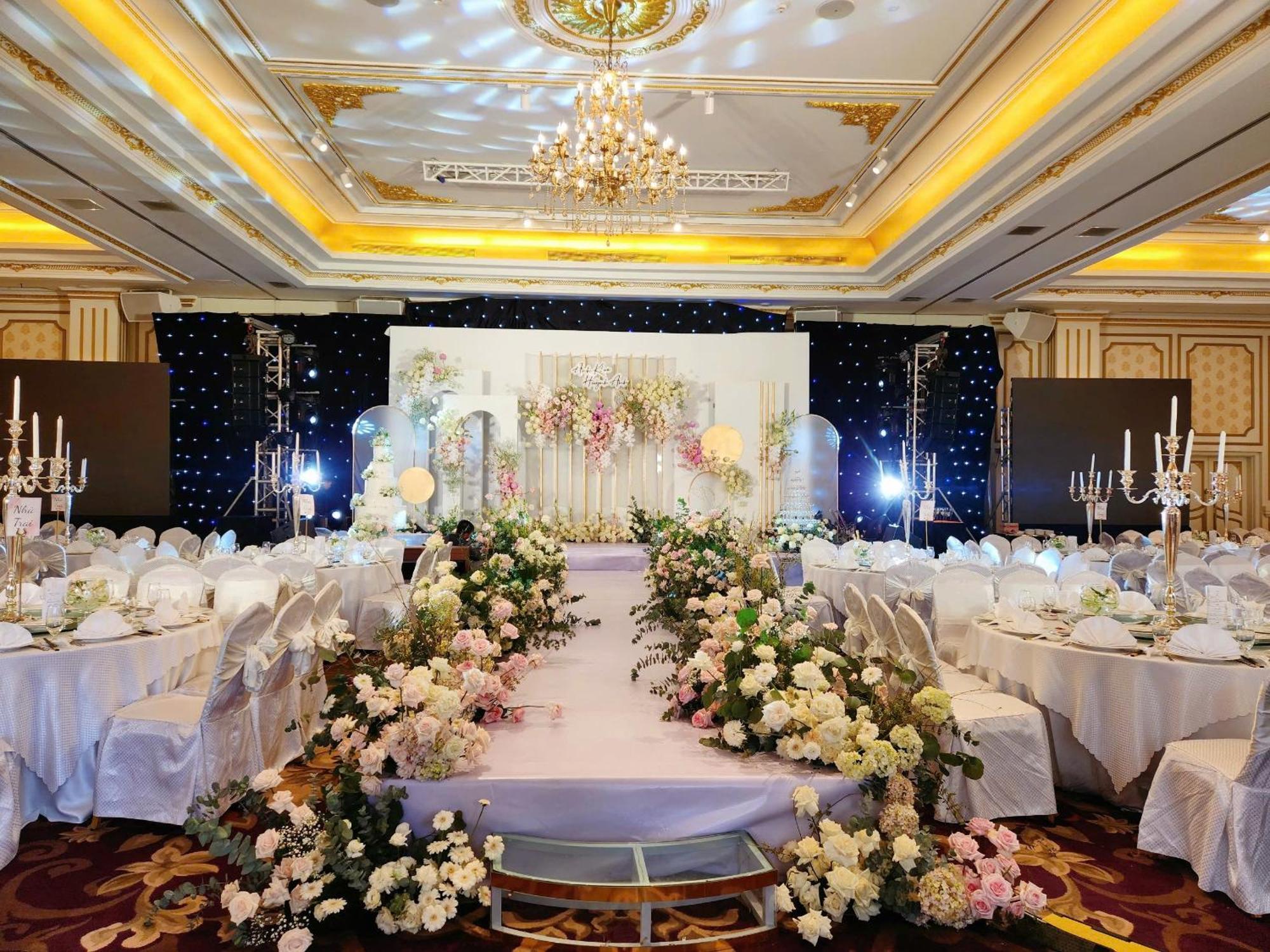 Dalat Palace Heritage Hotel Bagian luar foto