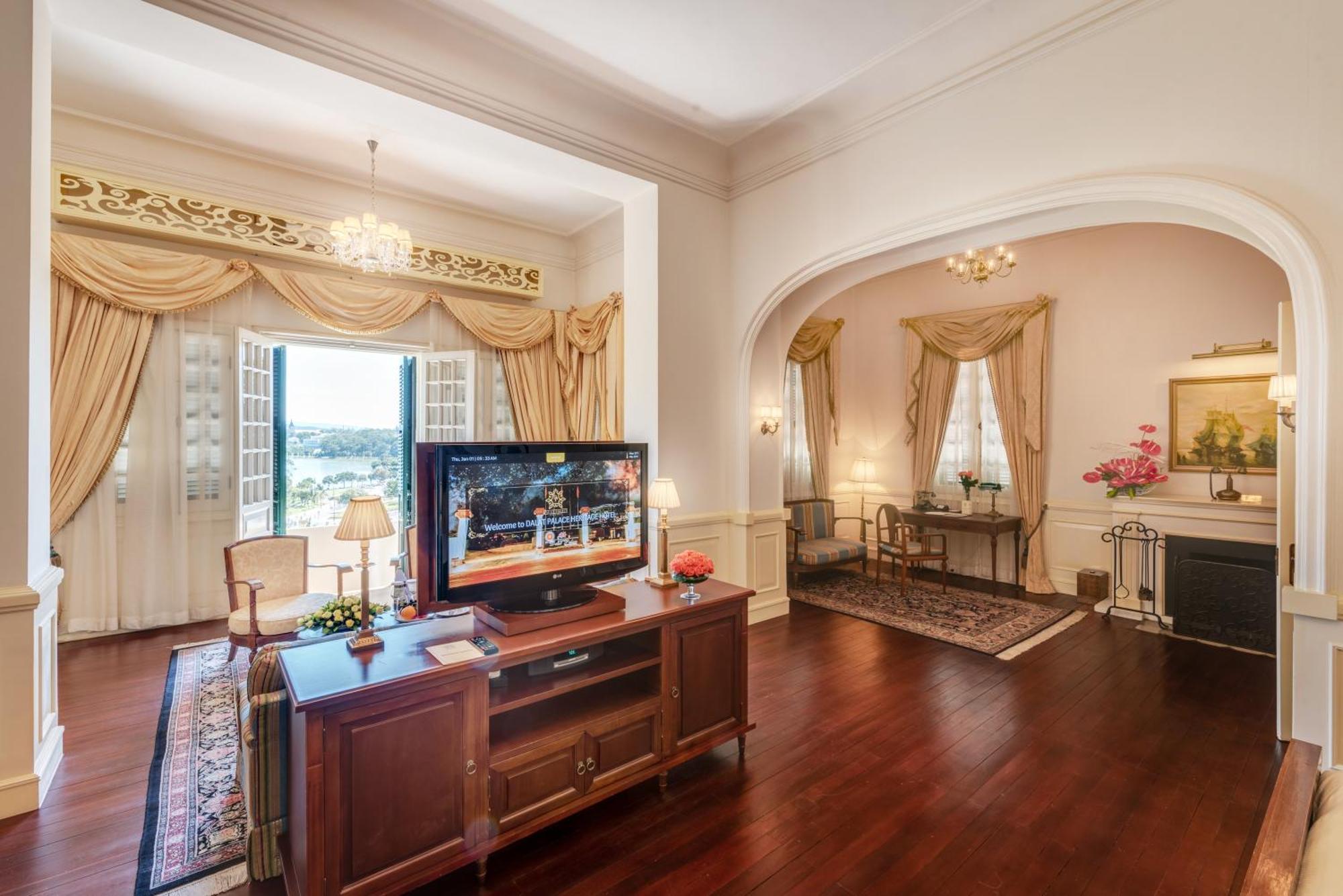 Dalat Palace Heritage Hotel Bagian luar foto